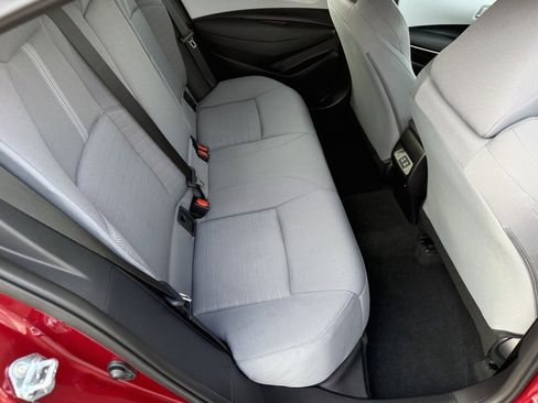 Certified 2025 Toyota Corolla SE image 34