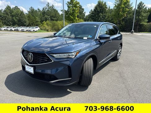 Used 2025 Acura MDX w/ Technology Package AWD/4WD image 3