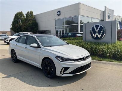 New 2025 Volkswagen Jetta SE