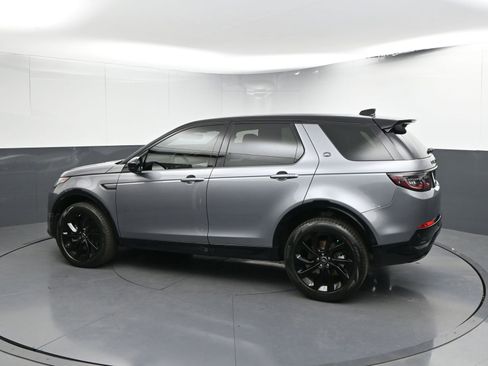 New 2024 Land Rover Discovery Sport Dynamic SE image 3