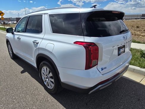 Used 2025 Hyundai Palisade SEL image 3