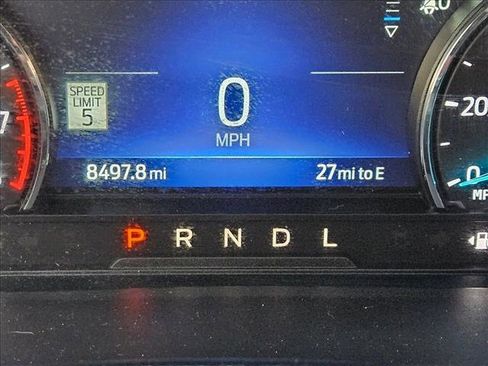 Used 2023 Ford Explorer Limited image 11