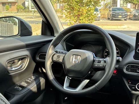 Used 2026 Honda HR-V EX-L image 25