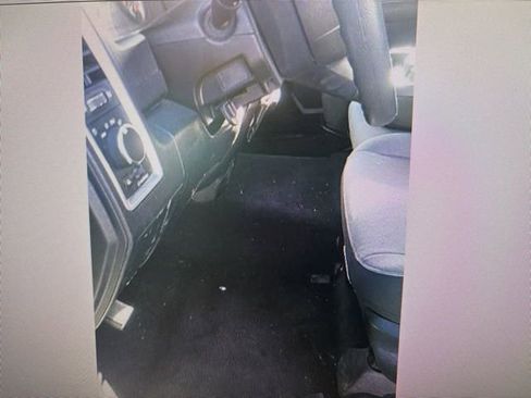 Used 2024 RAM 1500 Classic SLT image 17