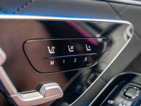 Used 2025 Mercedes-Benz S 580 4MATIC Sedan image 32