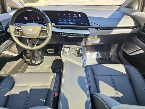 New 2026 Cadillac Optiq Sport 1 AWD/4WD image 17