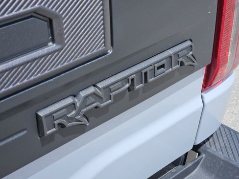 New 2025 Ford F150 Raptor AWD/4WD image 8