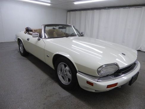 Used 1995 Jaguar XJS 4.0 Convertible image 1