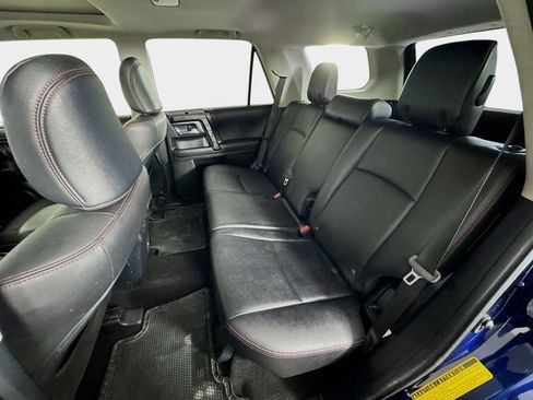 Used 2020 Toyota 4Runner 4WD image 23