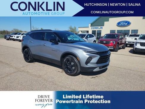 Used 2025 Chevrolet Blazer LT w/ Midnight/Sport Edition image 1