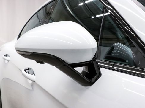 Used 2023 Porsche Panamera 4 Platinum Edition image 55