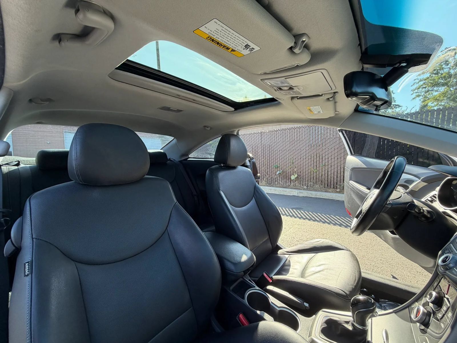 Used 2014 Hyundai Elantra w/ Option Group 2 FWD image 24