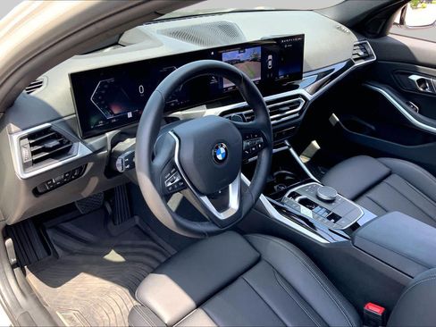 Used 2023 BMW 330i xDrive Sedan w/ Premium Package AWD/4WD image 16