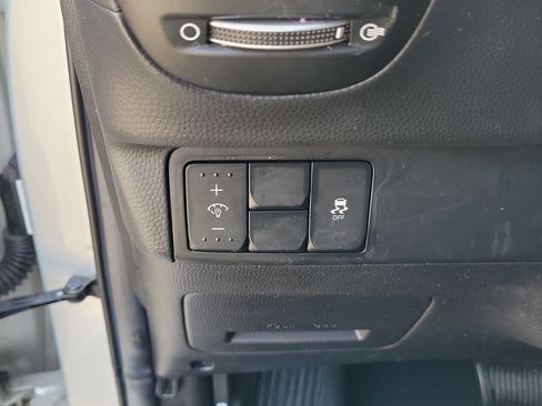 Used 2016 Kia Soul image 21