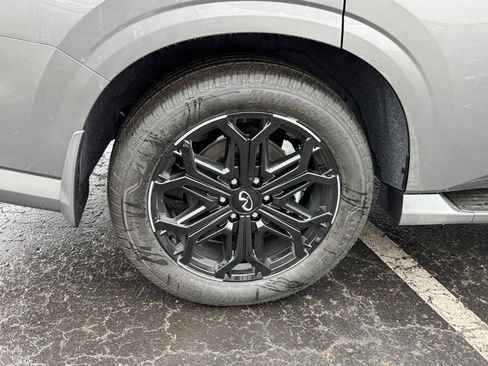 New 2026 INFINITI QX80 4WD w/ Sport Exterior Package image 4