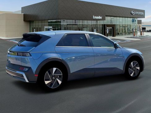 New 2026 Hyundai Ioniq 5 SEL RWD image 8