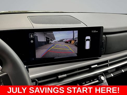 Used 2025 Hyundai Santa Fe SEL FWD image 17