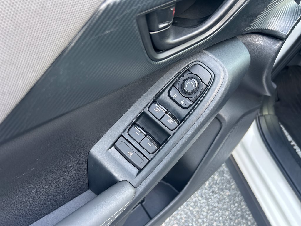 Certified 2024 Subaru Crosstrek 2.0i Premium AWD/4WD image 13