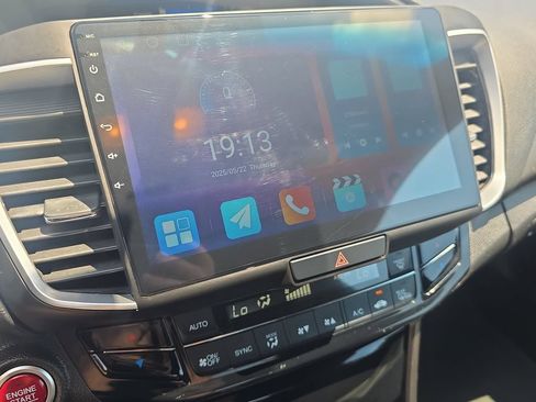Used 2017 Honda Accord EX-L image 20