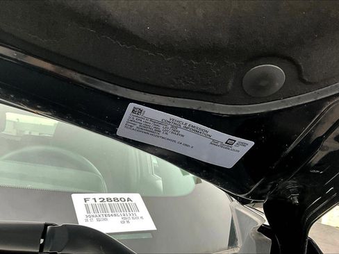 Used 2025 Chevrolet Equinox RS w/ Safety and Technology Package image 31