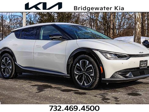 Certified 2024 Kia EV6 Wind w/ Wind Technology Package image 1