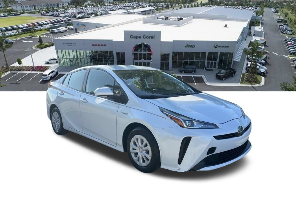 Used 2021 Toyota Prius L Eco FWD image 5