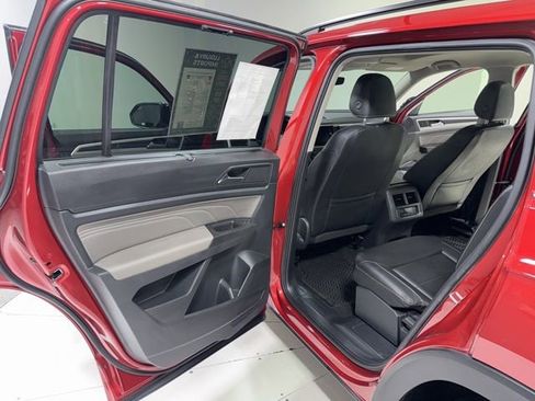Used 2023 Volkswagen Atlas SEL R-Line image 26