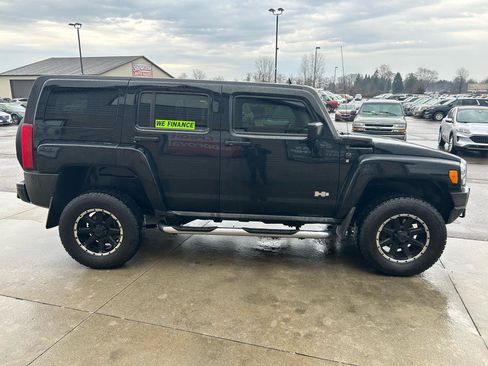 Used 2007 HUMMER H3 AWD/4WD image 4