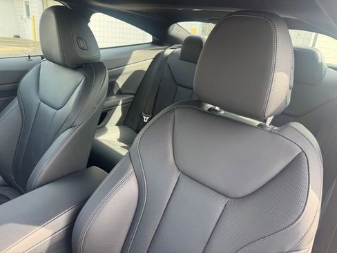 Certified 2024 BMW 430i xDrive Coupe w/ Premium Package image 18