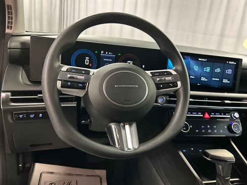 New 2026 Hyundai Tucson SEL image 13