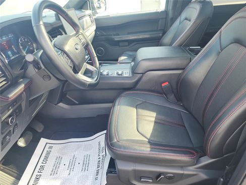 Used 2022 Ford Expedition Max Limited image 12