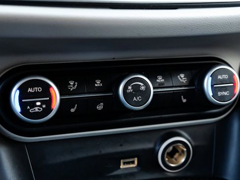 Used 2020 Alfa Romeo Stelvio Quadrifoglio w/ Nero Edizone Quadrifoglio image 30