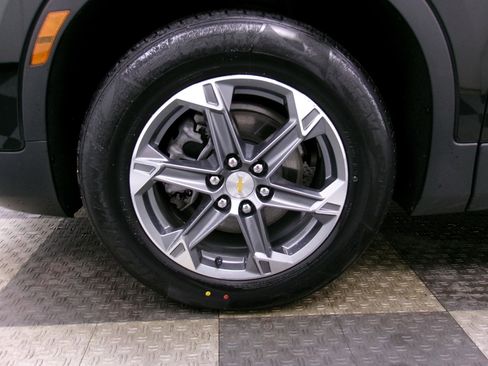 Certified 2023 Chevrolet Blazer LT w/ Driver Confidence Package image 16