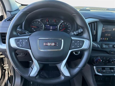 Used 2023 GMC Terrain SLE w/ Driver Convenience Package image 25