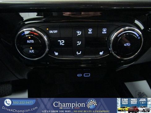 Certified 2025 Chevrolet Trax ACTIV FWD image 27
