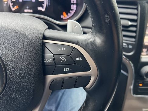 Used 2014 Jeep Grand Cherokee Limited AWD/4WD image 27