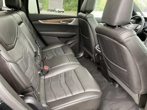 Used 2022 Cadillac XT6 Sport w/ Platinum Package AWD/4WD image 24
