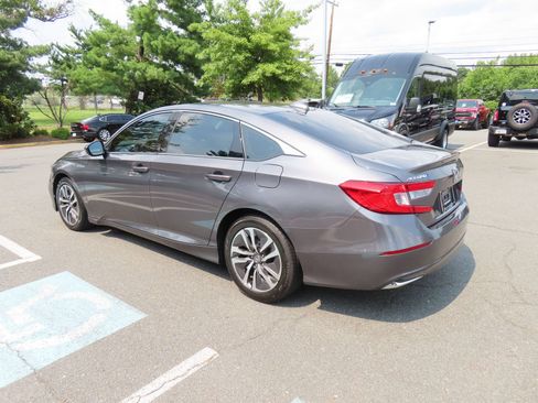 Used 2019 Honda Accord Hybrid image 6