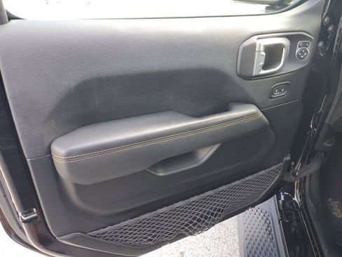 Certified 2021 Jeep Gladiator Overland image 20