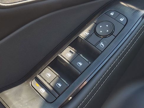 New 2026 Nissan Rogue SV image 10