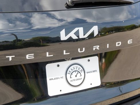Used 2023 Kia Telluride SX Prestige AWD/4WD image 55