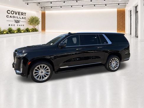 Used 2022 Cadillac Escalade ESV Premium Luxury AWD/4WD image 5