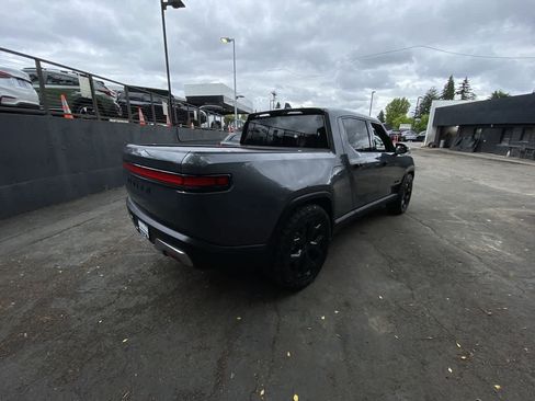Used 2022 Rivian R1T Adventure AWD/4WD image 6