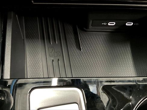 New 2026 Volkswagen Atlas SE image 22