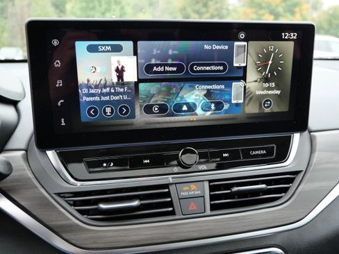 New 2025 Nissan Altima 2.5 SV w/ SV Special Edition Package image 14