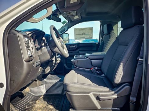 New 2026 GMC Sierra 2500 Pro w/ Convenience Package AWD/4WD image 12
