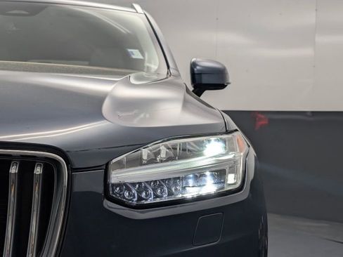 Used 2024 Volvo XC90 B6 Ultimate w/ Lounge Package image 28
