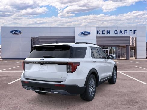 New 2025 Ford Explorer Active w/ Active Comfort Package AWD/4WD image 11