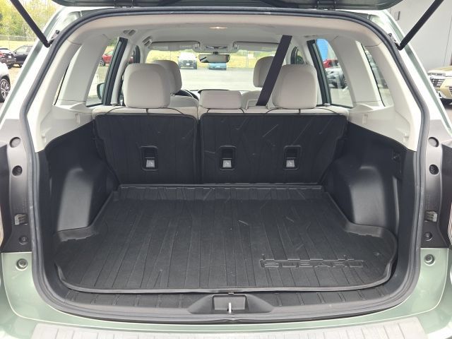 Used 2018 Subaru Forester 2.5i w/ Alloy Wheel Package AWD/4WD image 16