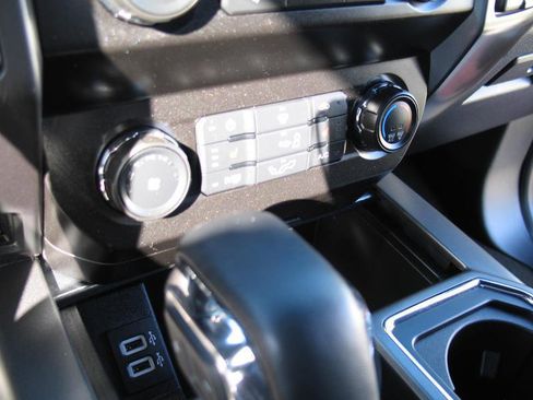 Used 2019 Ford F150 XLT w/ Equipment Group 302A Luxury image 38